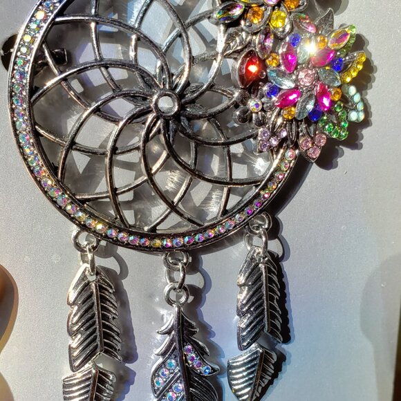 Dream Catcher Brooch with Rhinestones - Picture 10 of 10